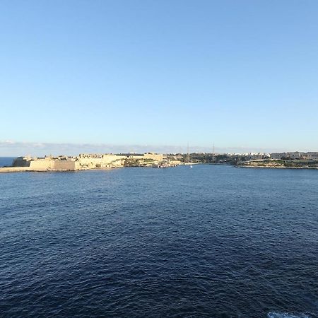 Cosy Valletta Apartment Luaran gambar
